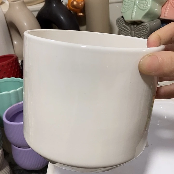 摆件陶盆有孔 瑕疵介意勿拍