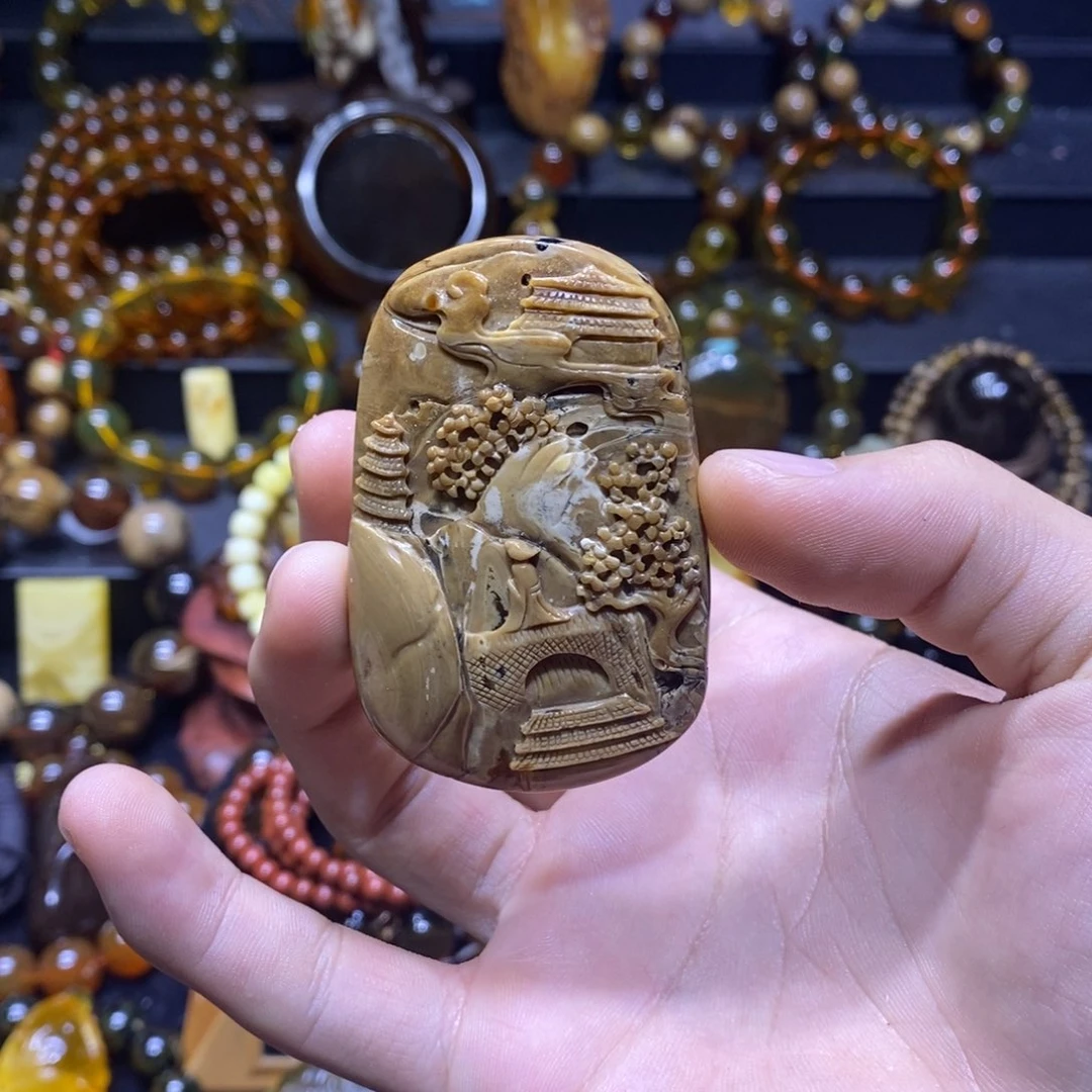 琥珀未镶嵌珠宝奇石