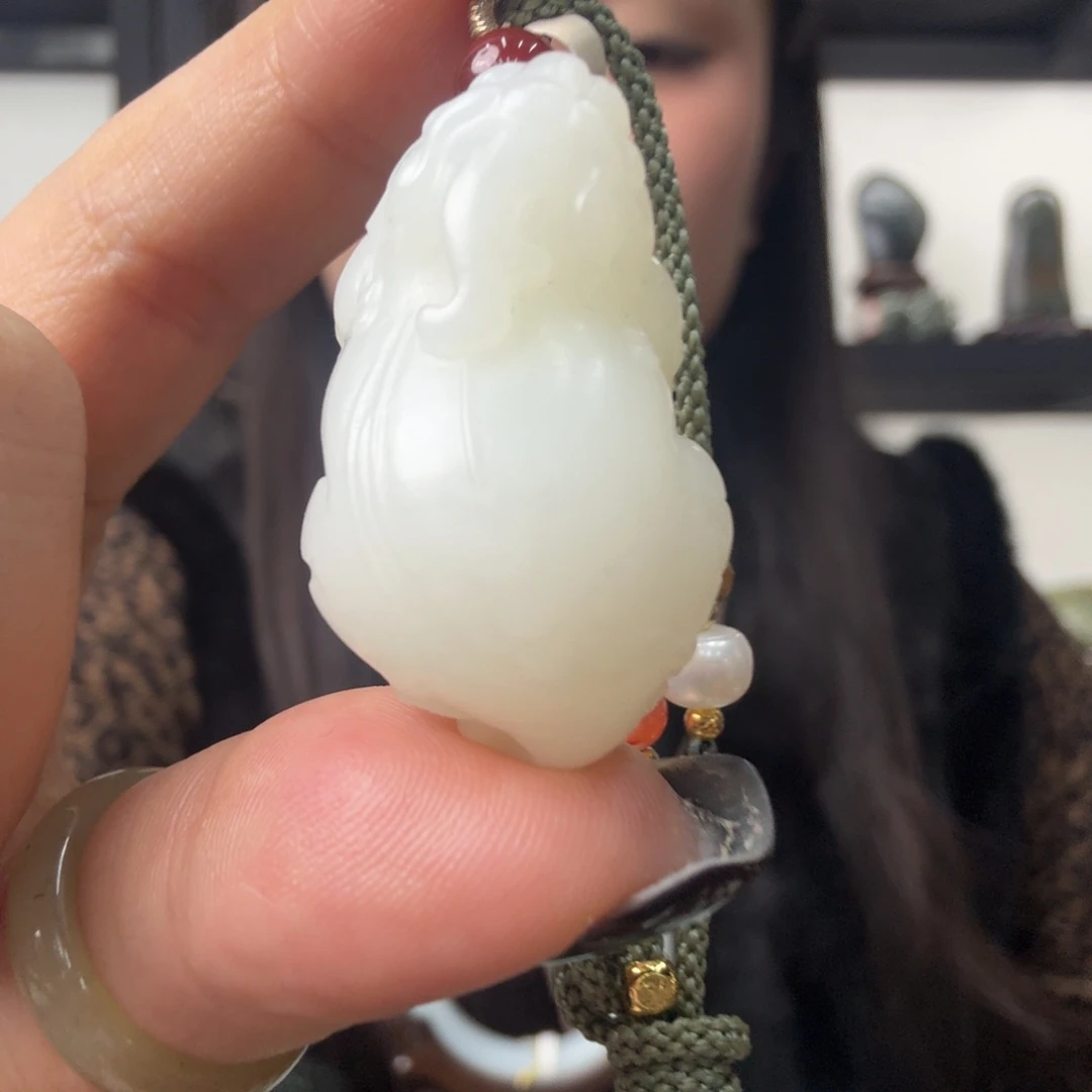 和田玉未镶嵌吊坠(不含链)