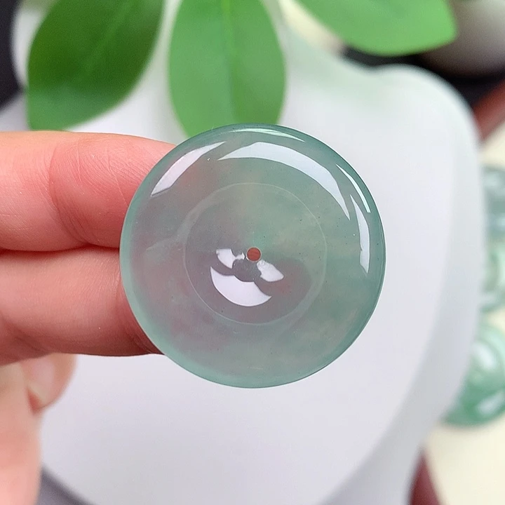 翡翠未镶嵌颈饰平安扣 28.1x5.0mm