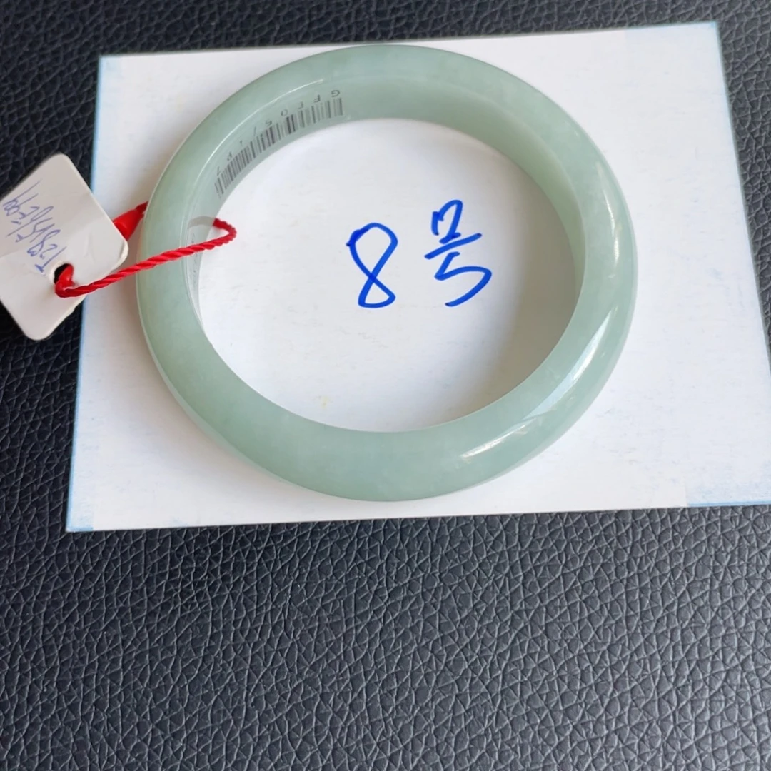 翡翠未镶嵌手镯8号