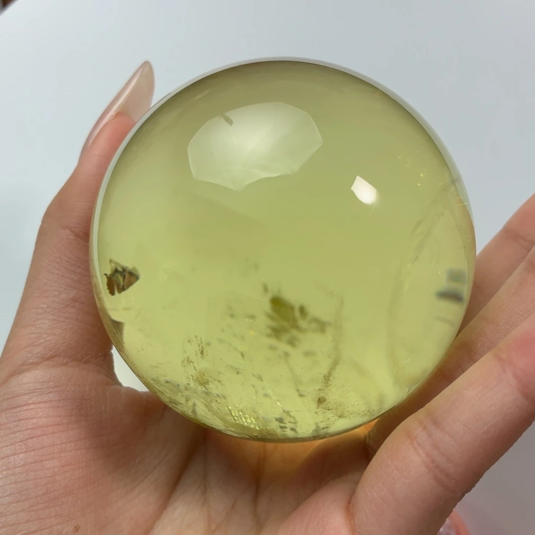 归****水晶未镶嵌珠宝半成品70.9mm