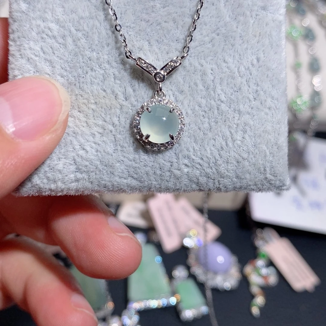 翡翠银S925镶嵌颈饰j j k o