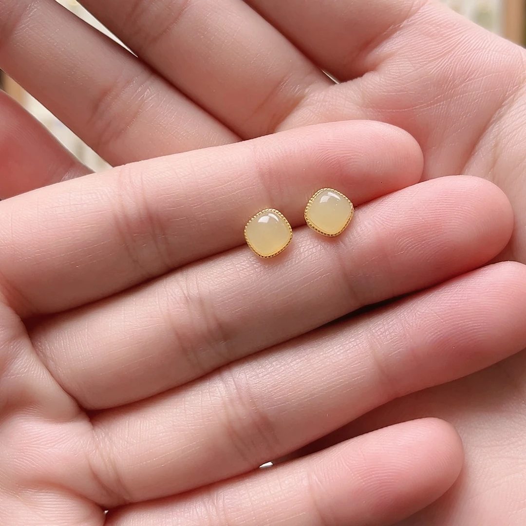 和田玉银S925镶嵌耳饰