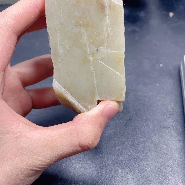 和田玉（糖玉）未镶嵌珠宝半成品