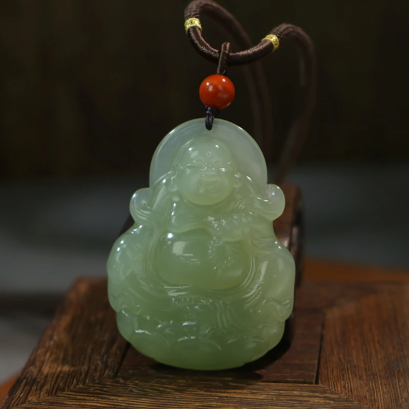 凰一品 和田玉晴水佛公吊坠18k