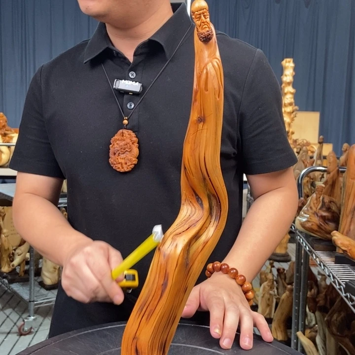 柏木（崖柏）随型摆件