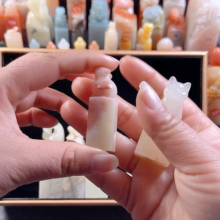 老挝石印石安**书手工定制设计风格，