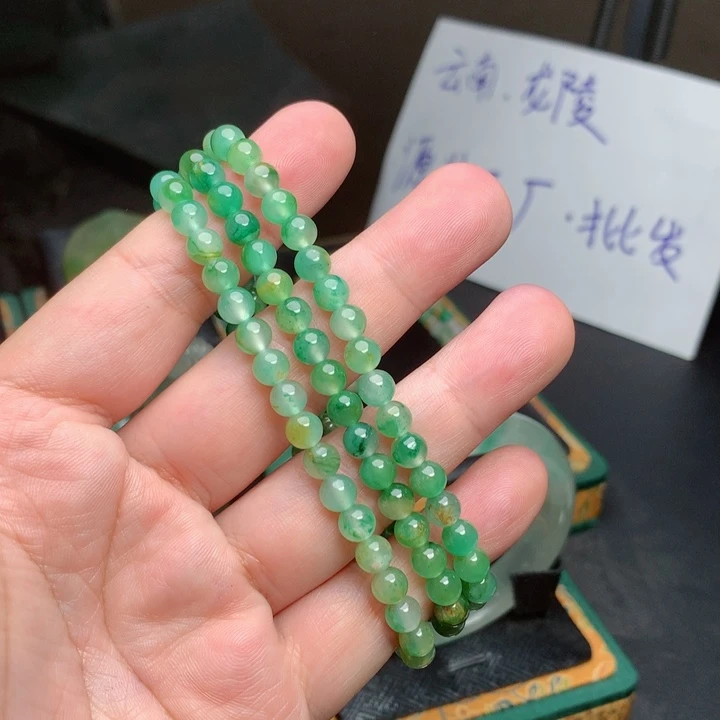 石英质玉手链未镶嵌