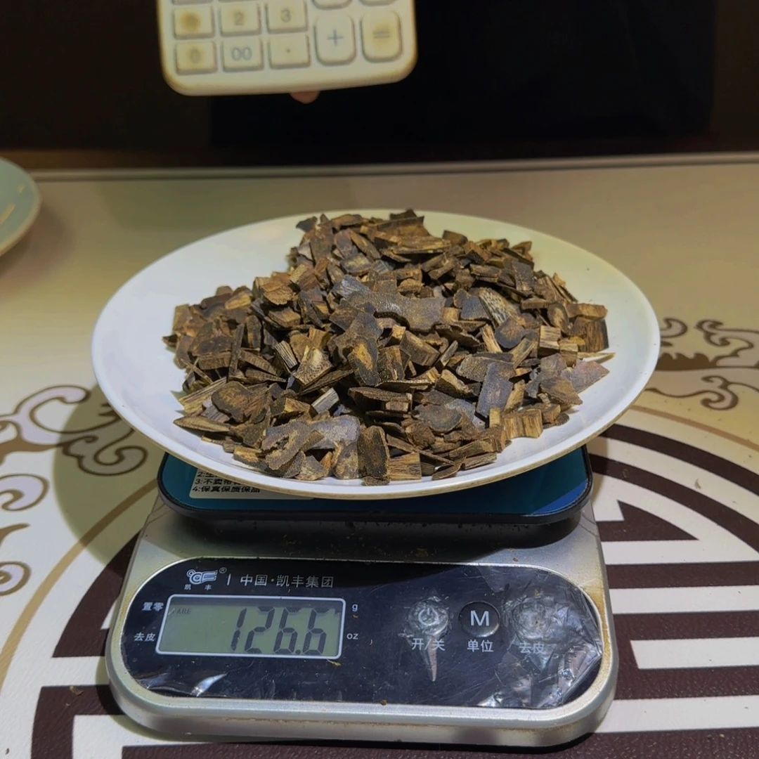 沉香沉香碎屑紫棋高油老料126克克克克