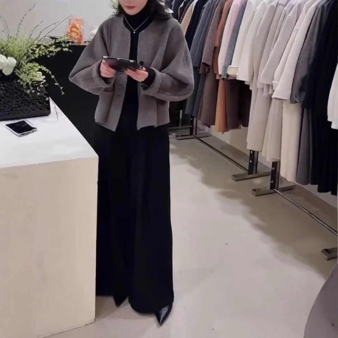 新款减龄宽松小个子外套时尚直筒裤女装秋冬