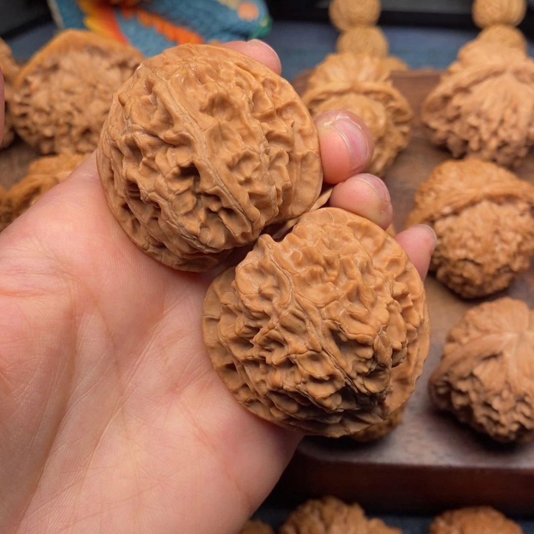 文玩核桃把件42.5老树原桩苹果园，全品精配，大克重