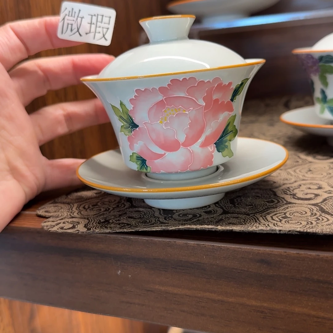 釉下手绘茶具微瑕
