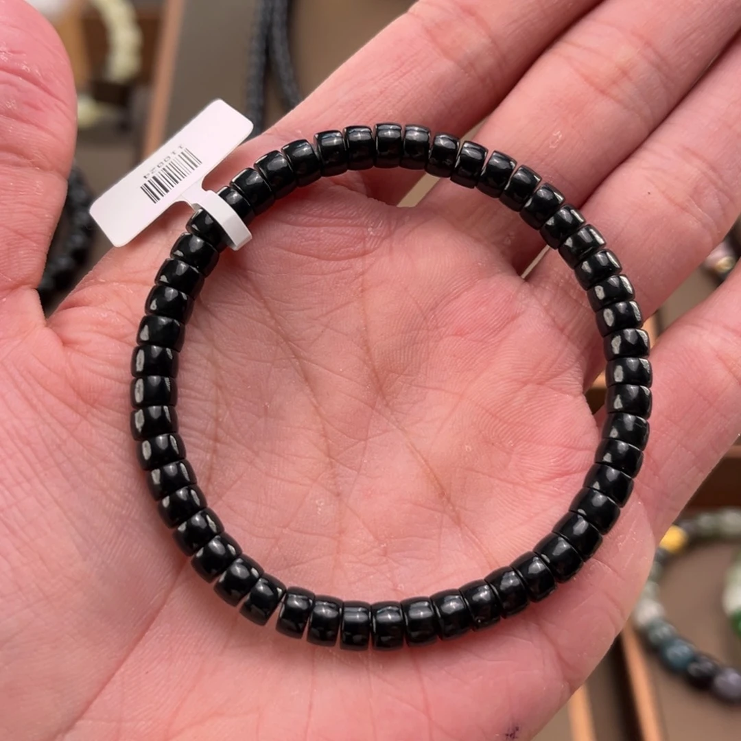 手链未镶嵌和田玉