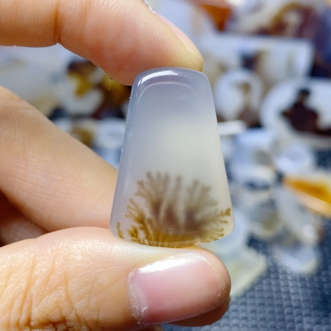 玛瑙/玉髓未镶嵌珠宝半成品