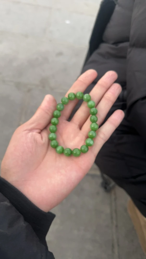 和田玉俄料苹果绿