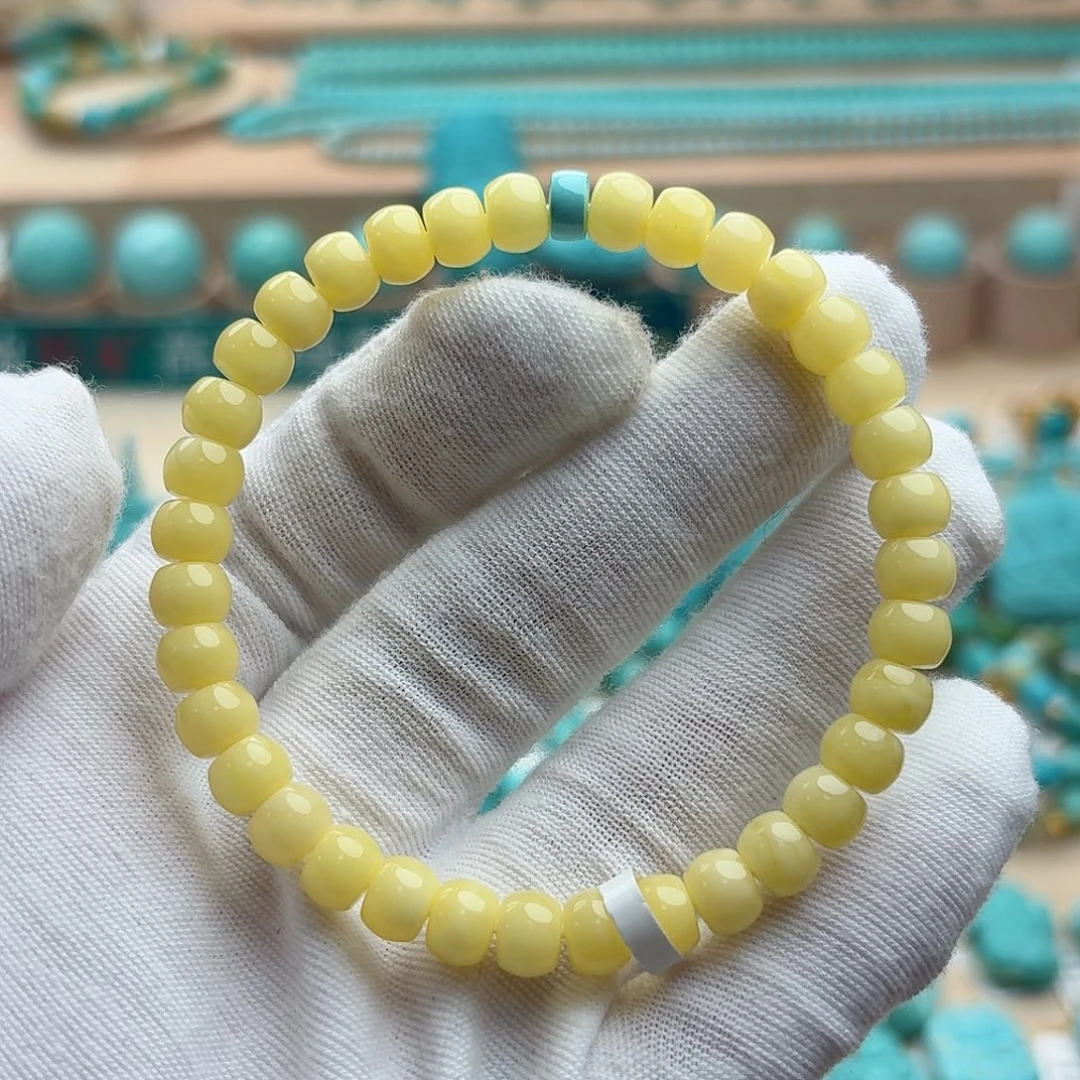 蜜蜡未镶嵌珠宝奇石