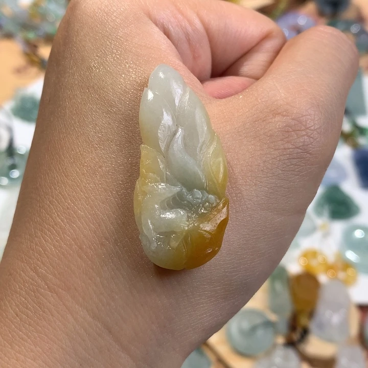 未镶嵌定制翡翠九尾狐