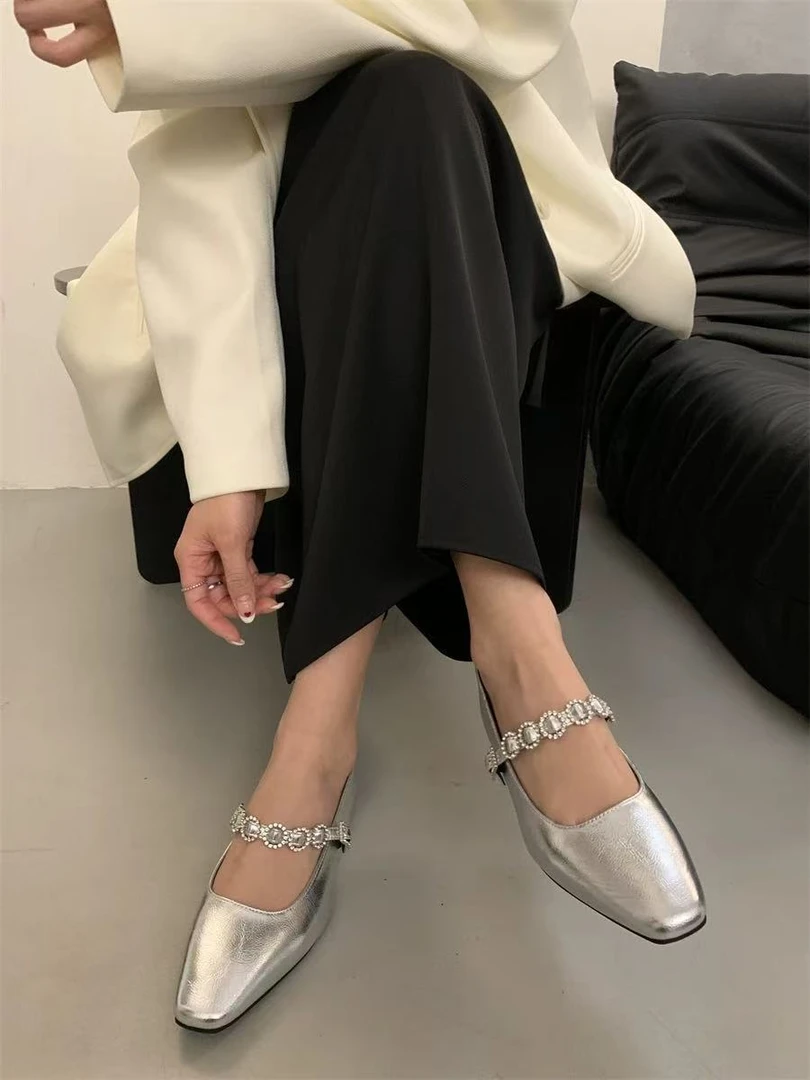 （100-15）2025年春夏新款高货孤品女鞋