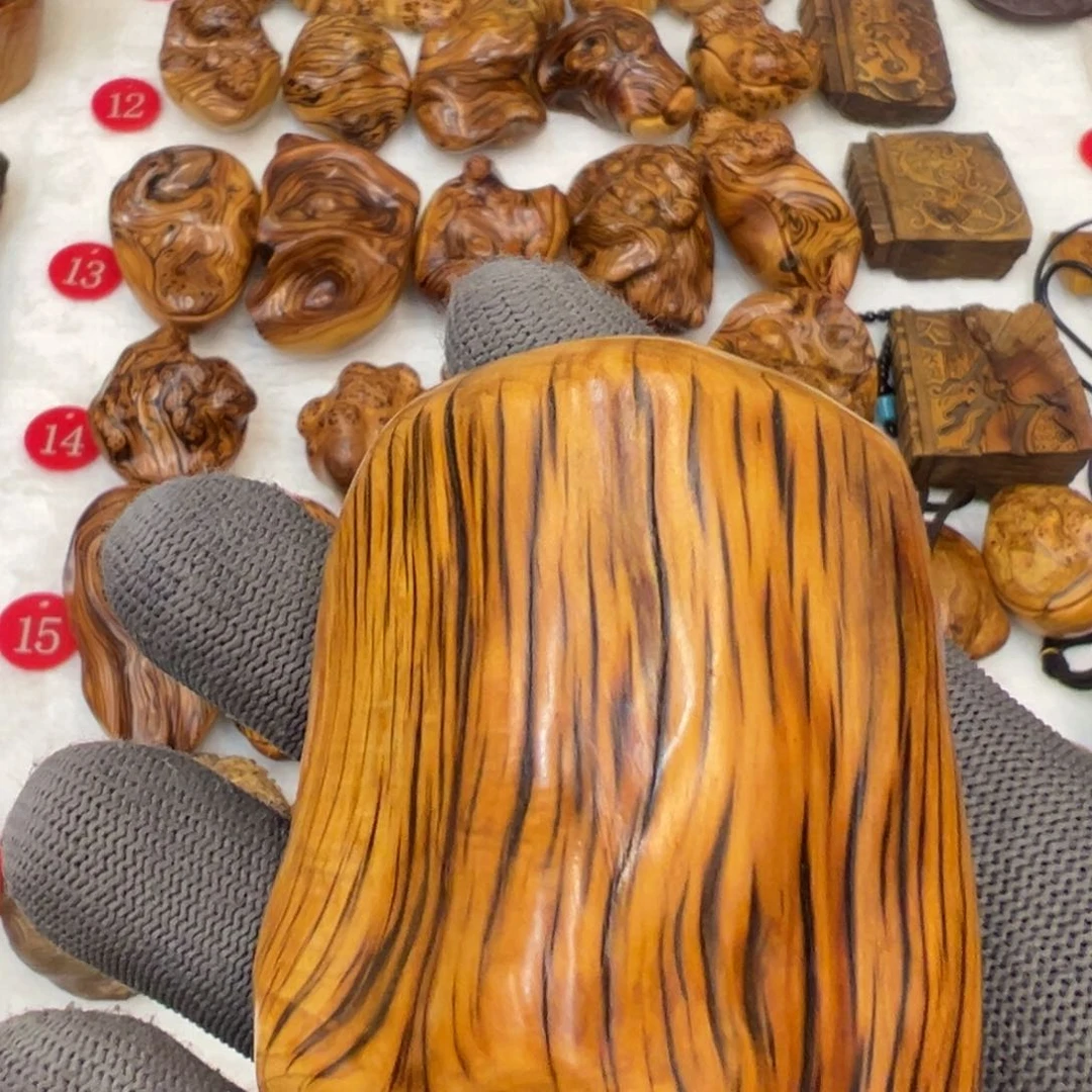 柏木9*9陈华纹理手把件