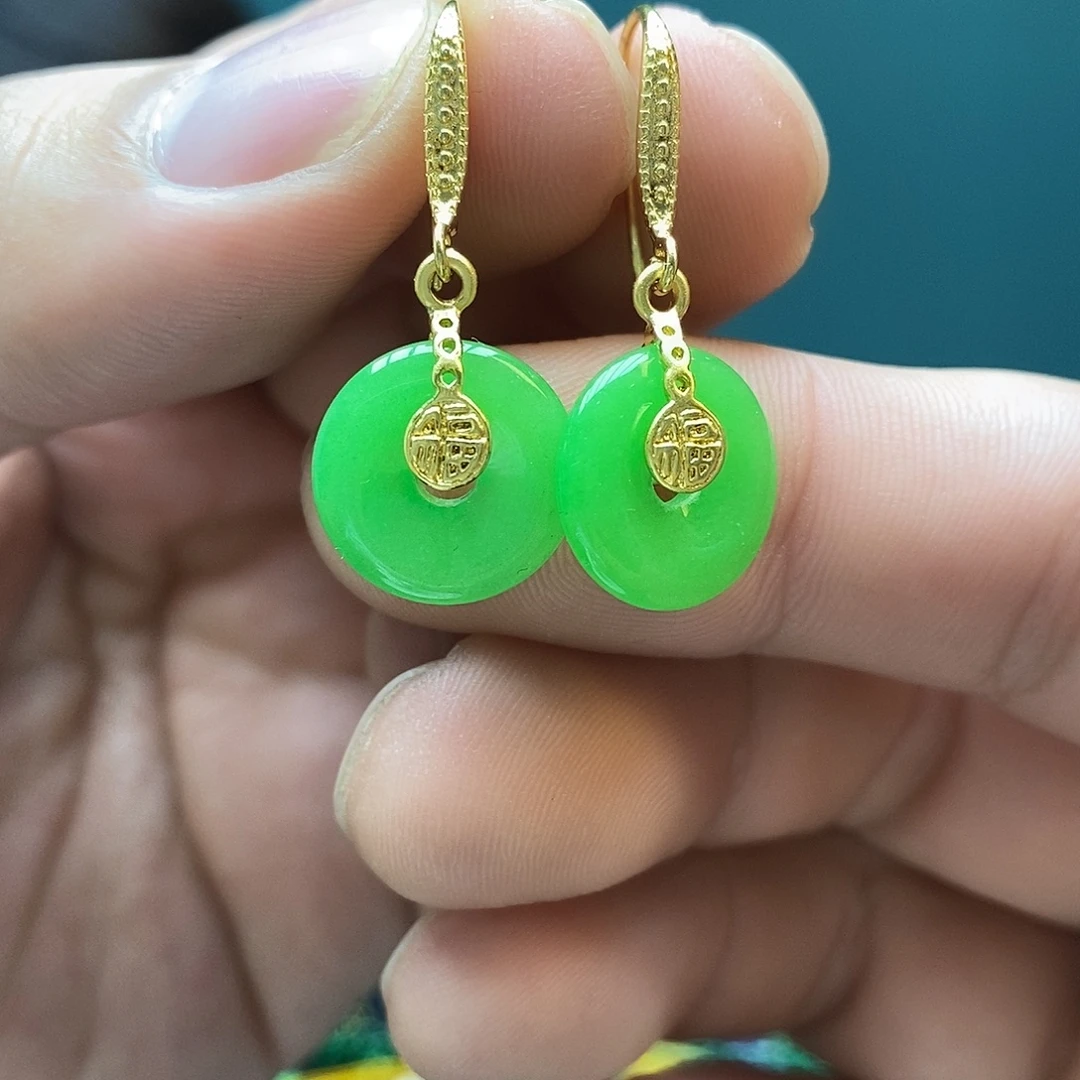 翡翠未镶嵌戒指8888