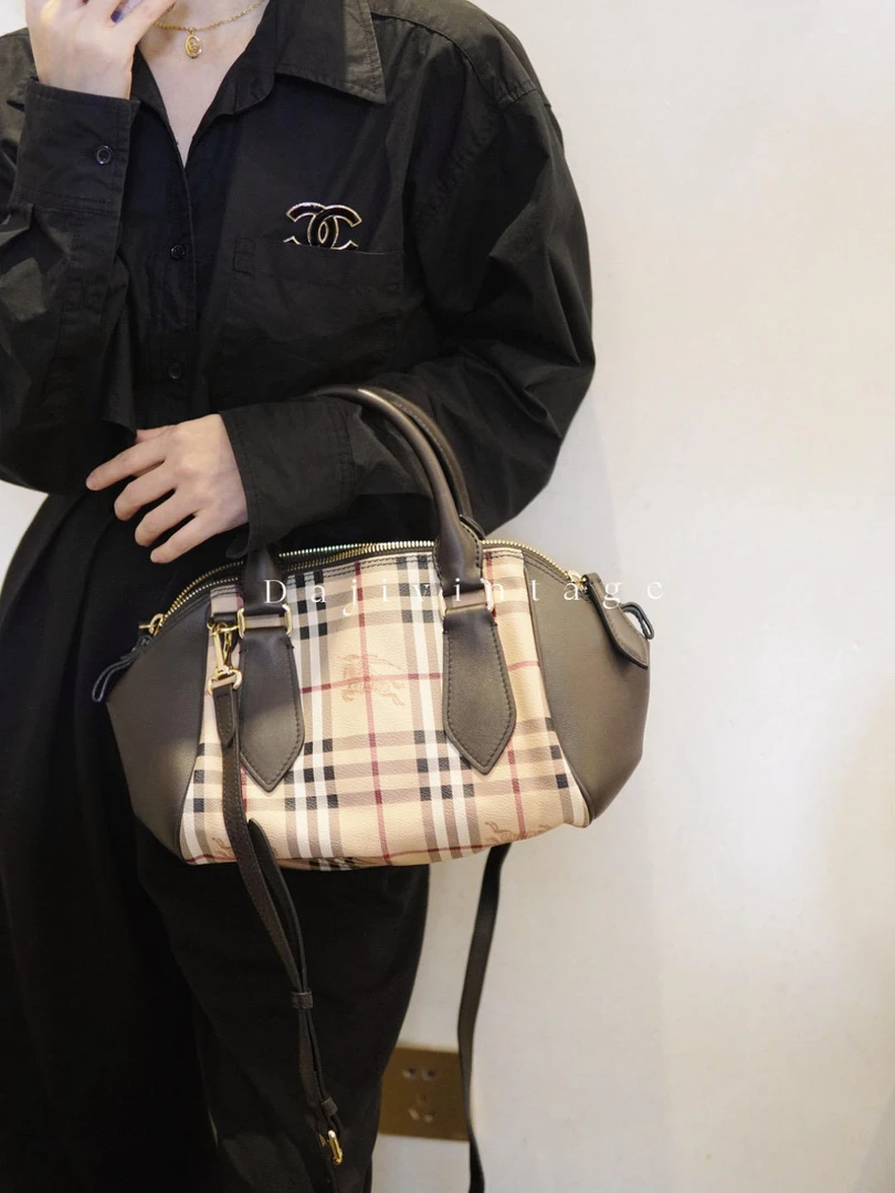 99新 BURBERRY/博柏利 大吉中古sz3/棕色战马格纹饺子手提包