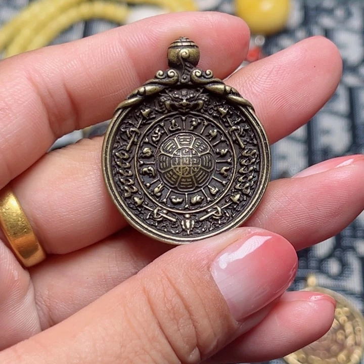 钮**氏铜星月菩提吊坠项链