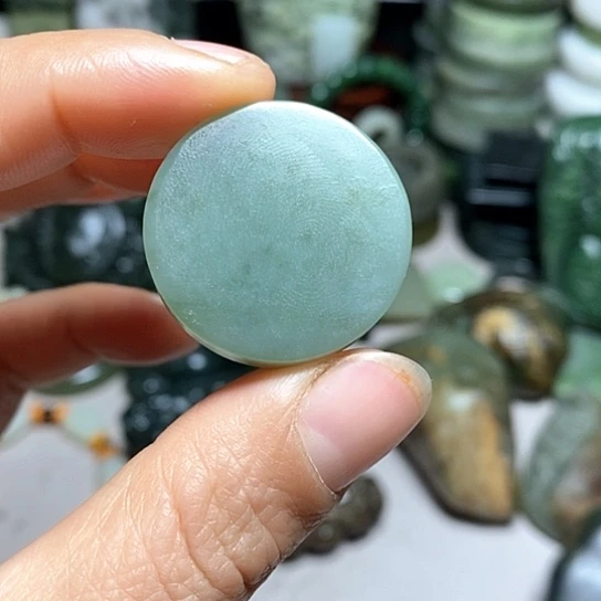 未镶嵌和田玉（糖玉）珠宝半成品