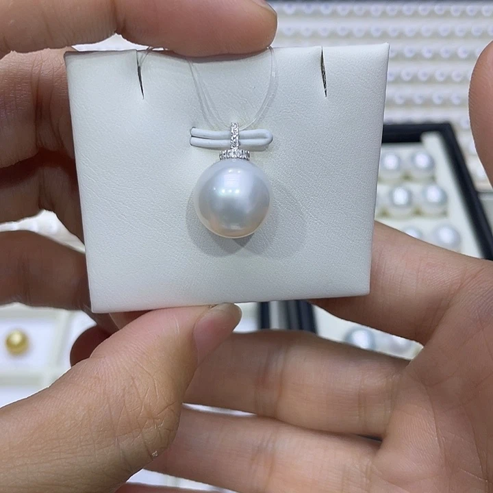 吊坠(不含链)18K金镶嵌海水珍珠