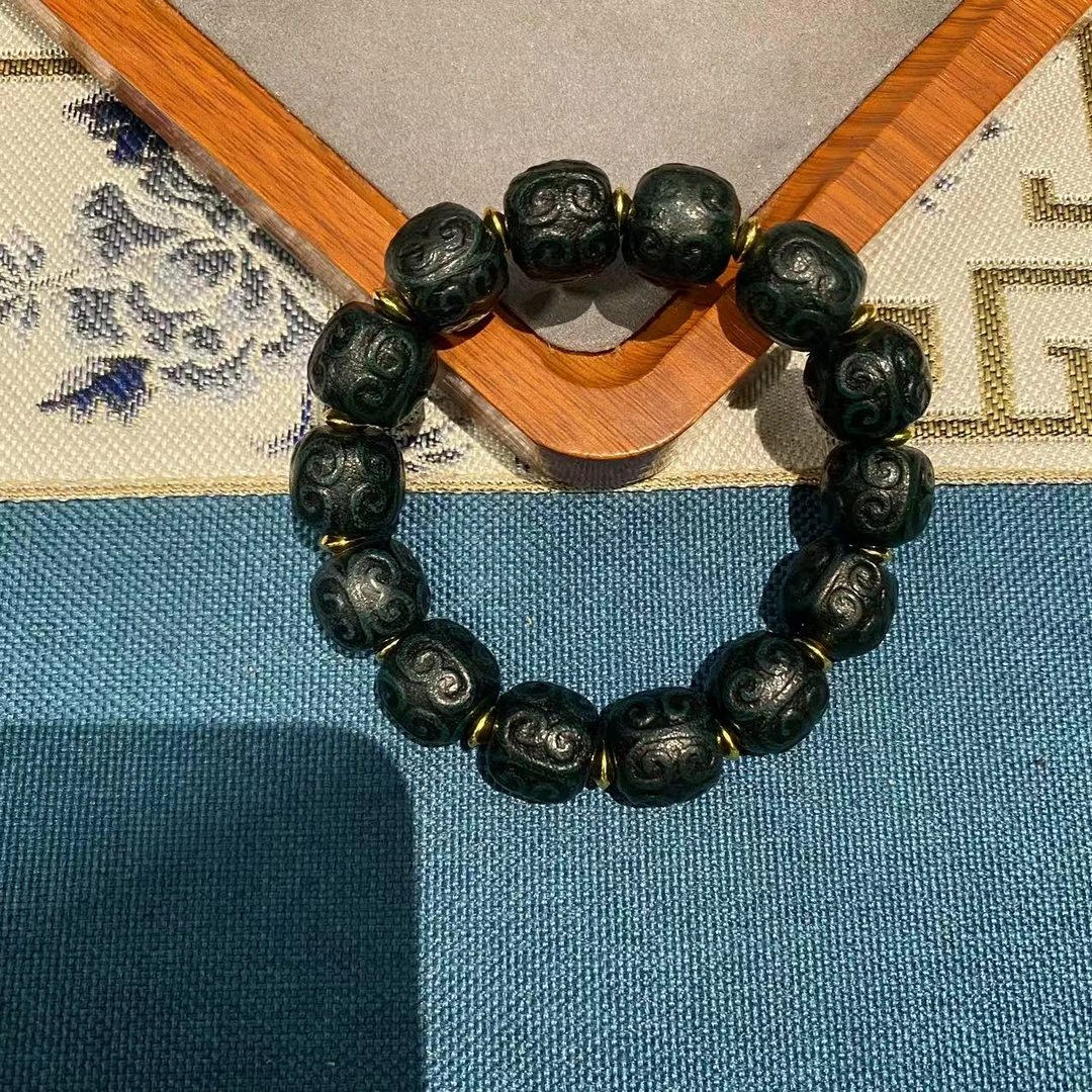 精品宙斯之陨手链丫4536