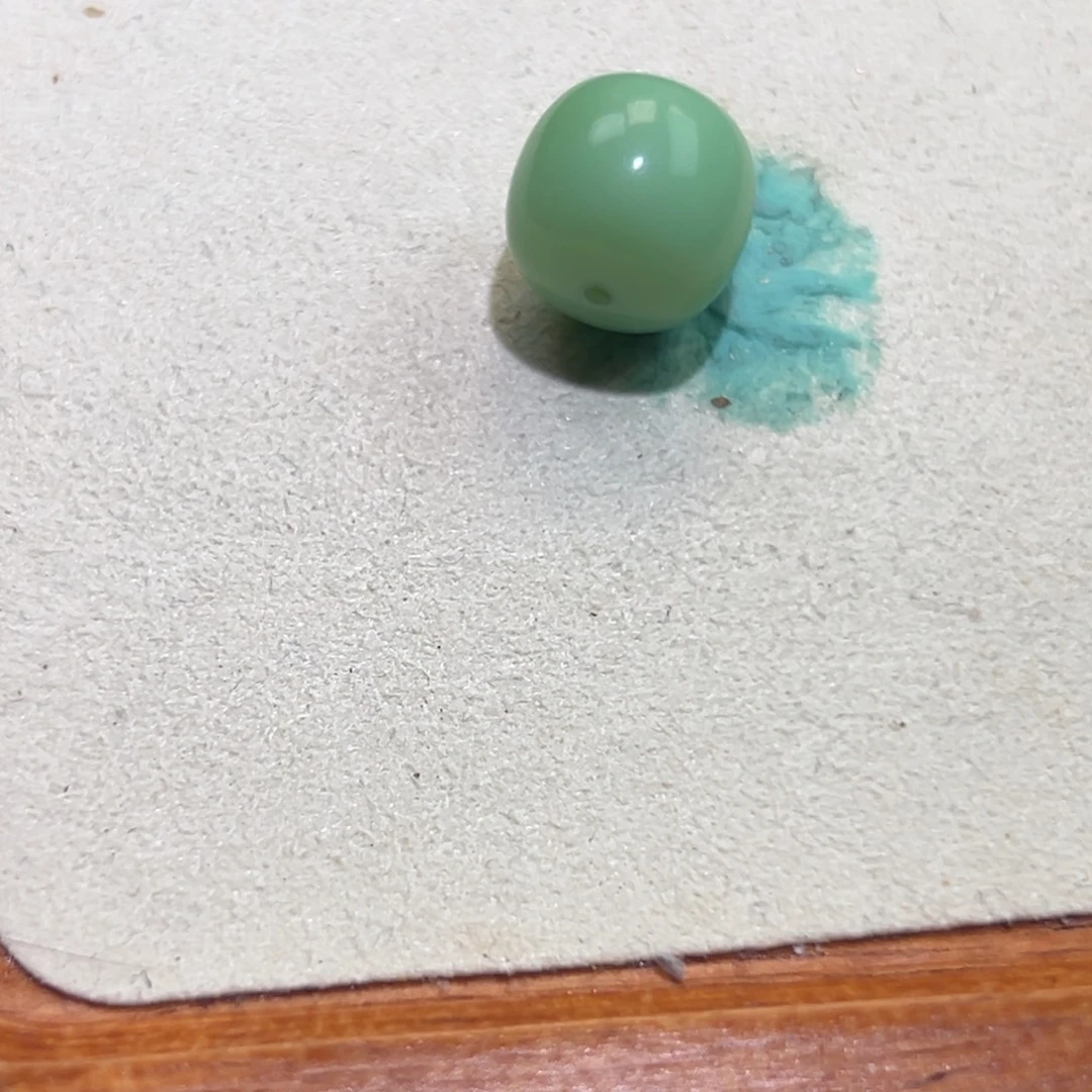 浓***雅石英质玉（缅黄）未镶嵌卡12老型