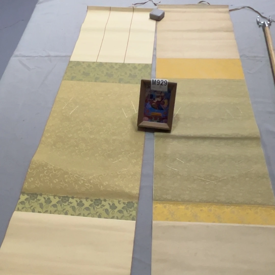 国画陇***聚手绘临摹挂轴空裱2个