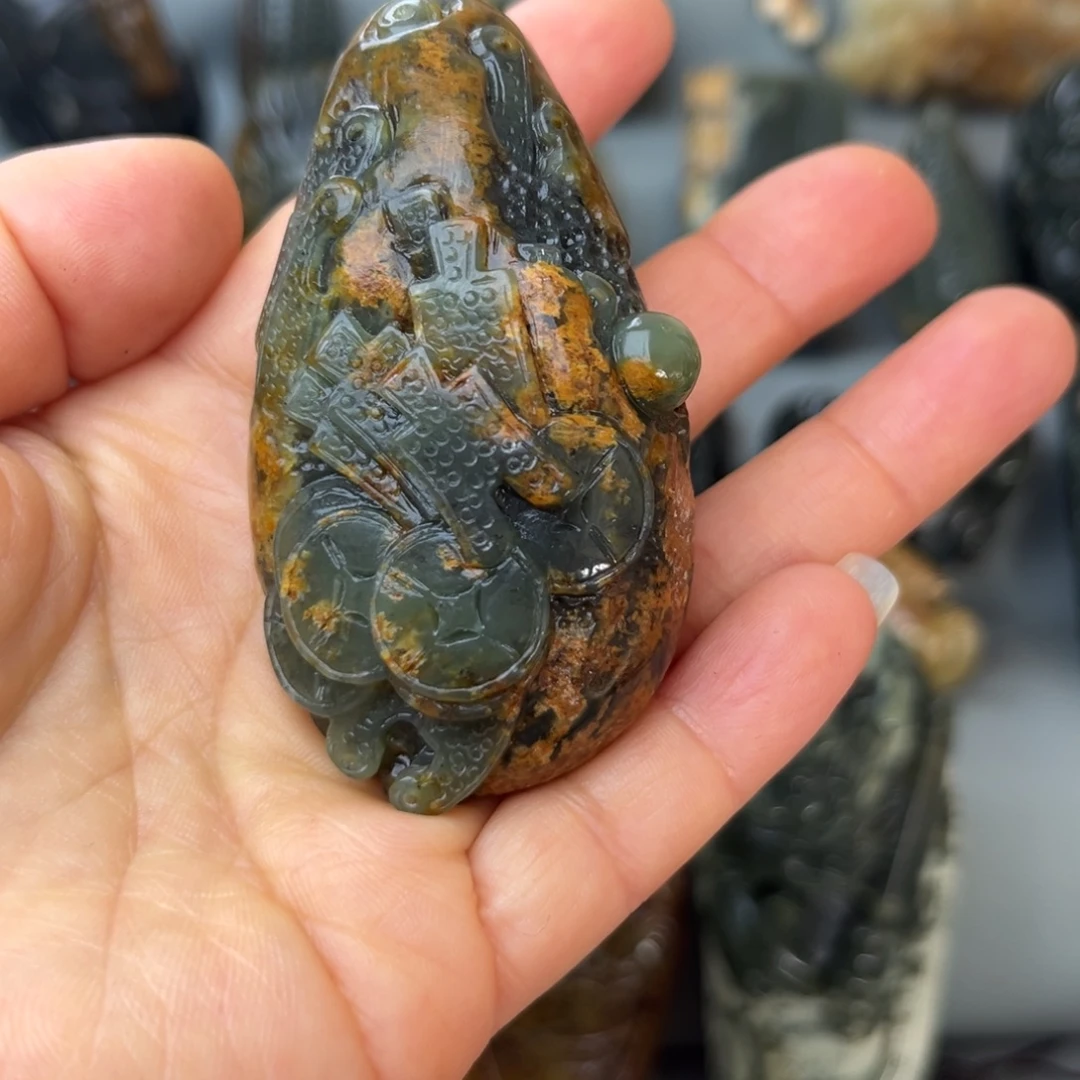 用***8岫岩河磨玉（透闪石质玉）未镶嵌把件