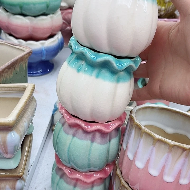 多肉绿植陶瓷花盆9.9包邮，有孔