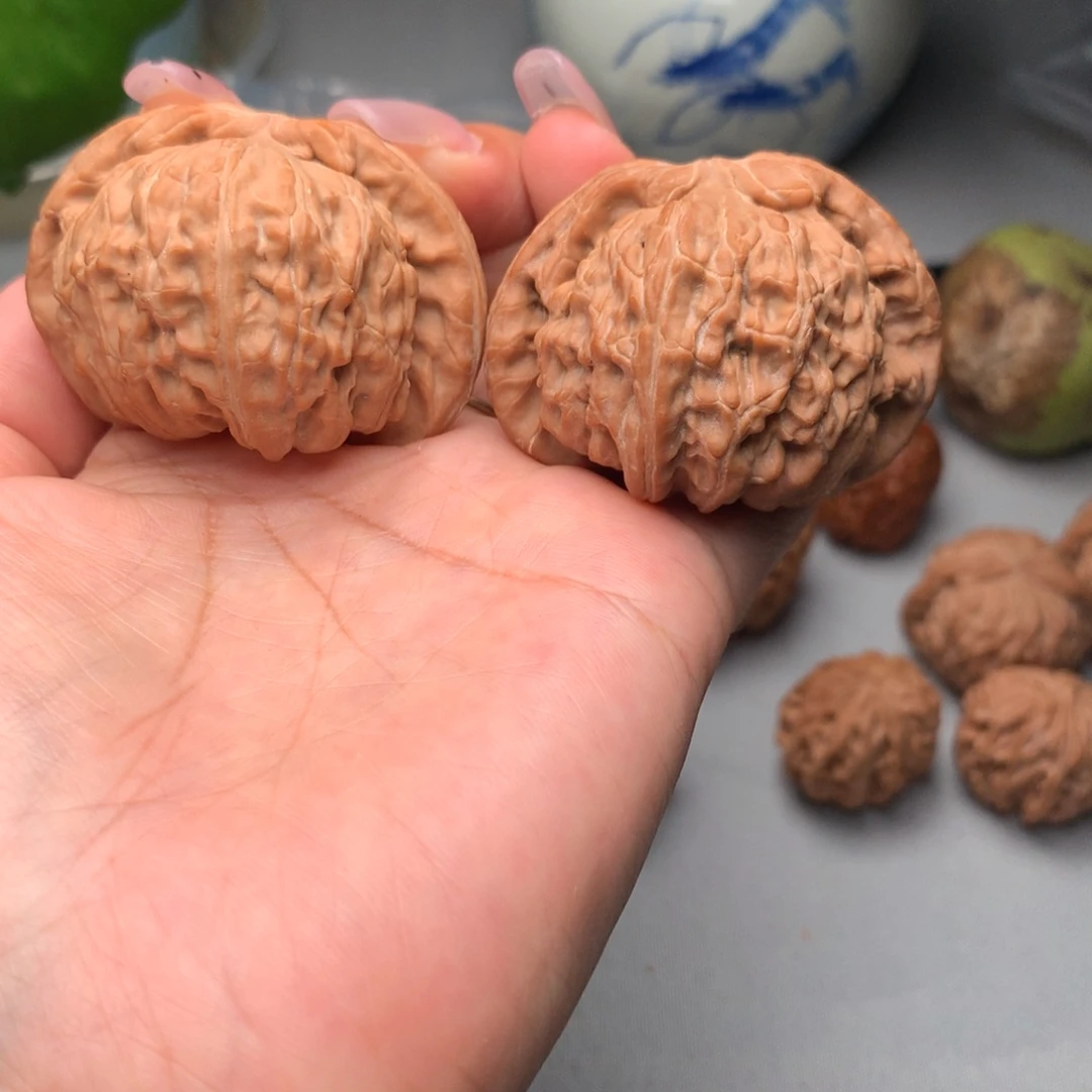 文玩核桃把件白狮子49