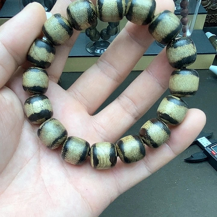 沉香沉香碎屑昆仑梅阁19