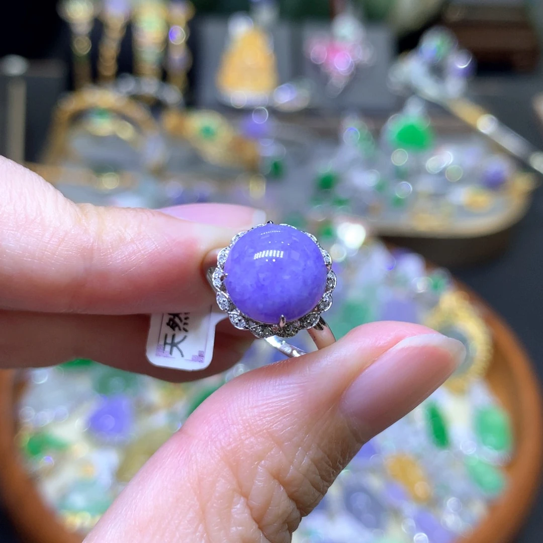 翡翠18K金镶嵌颈饰翡翠吊坠项链