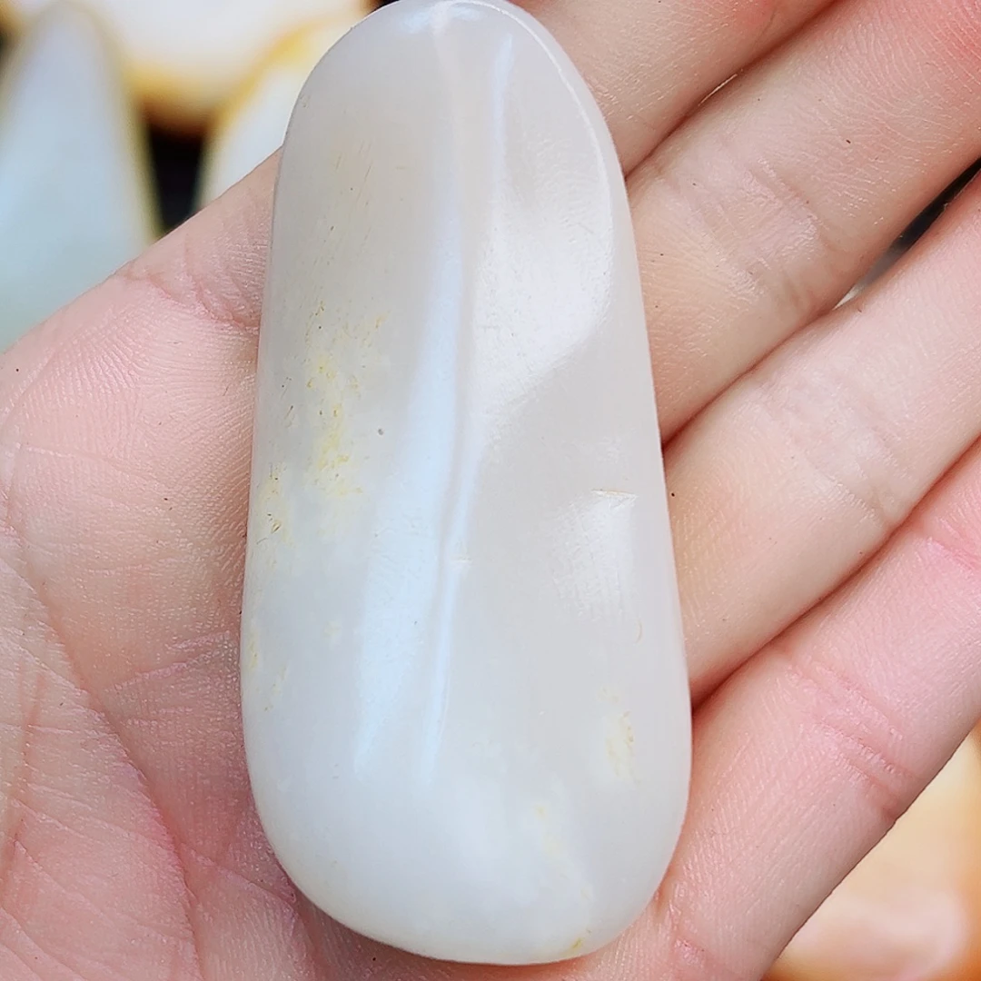 皇***勒和田玉未镶嵌挂件