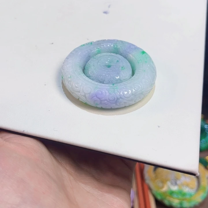 翡翠未镶嵌吊坠(赠链)同心圆
