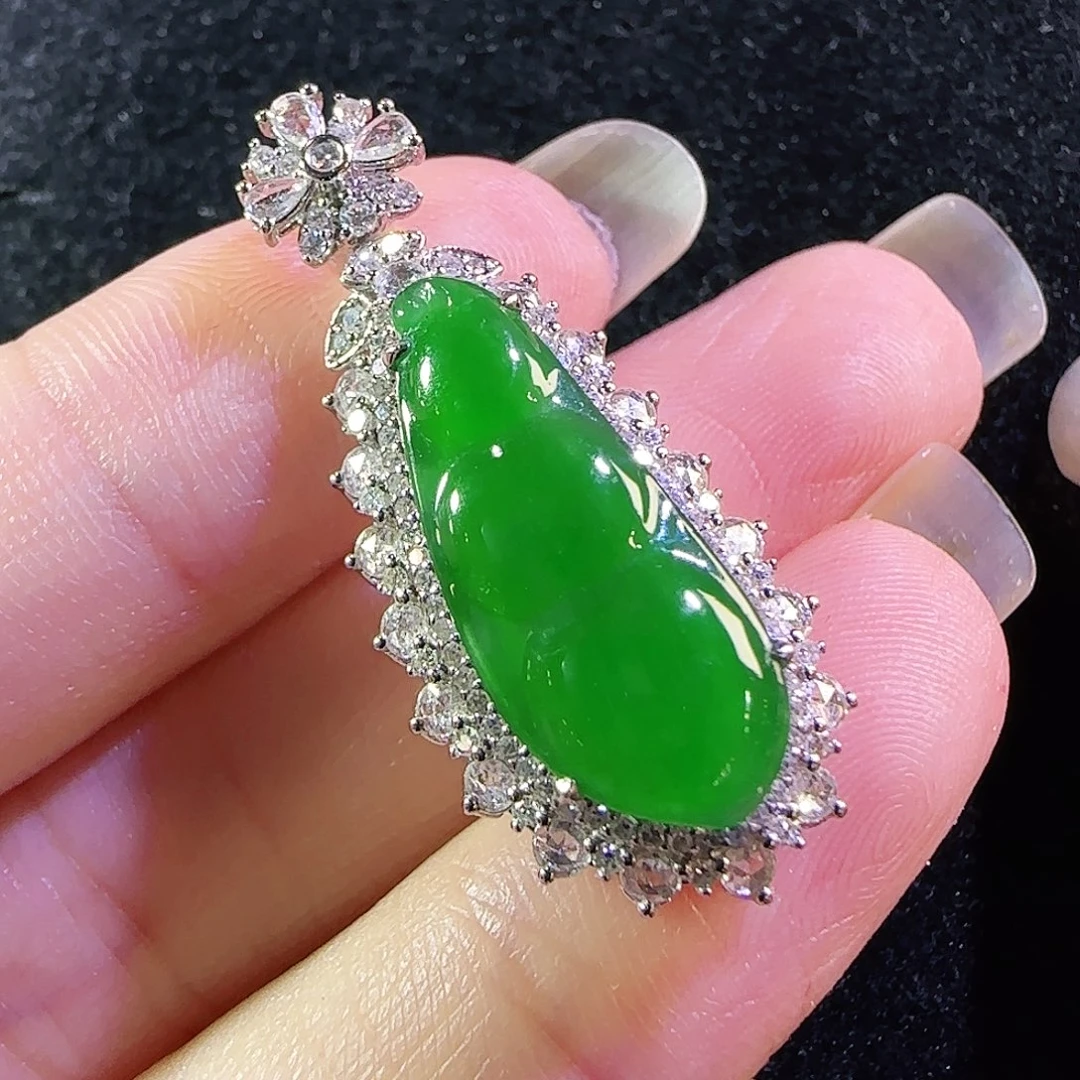 翡翠18K金镶嵌吊坠(不含链)