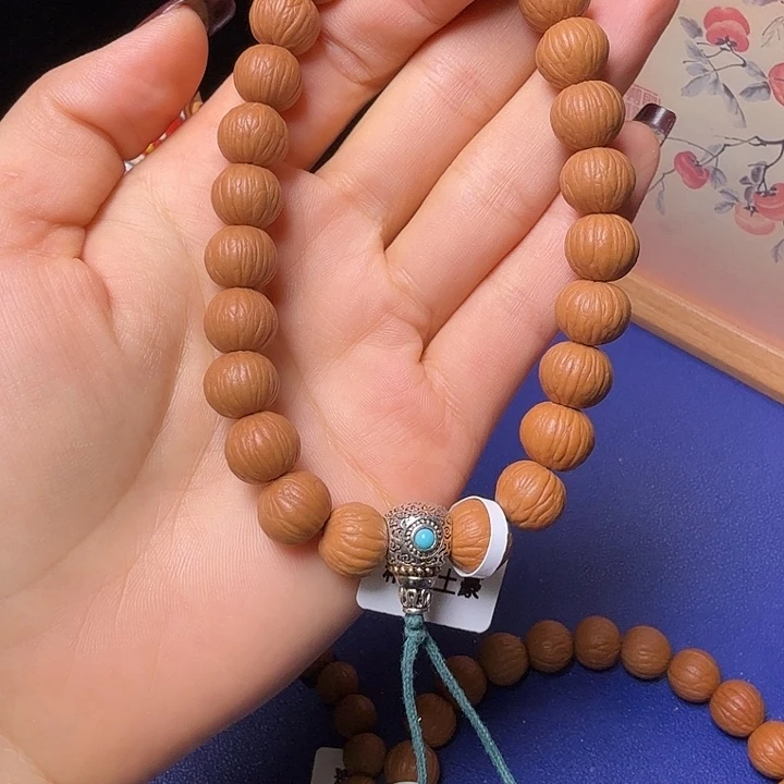 用***3吊坠猴头核桃土豪