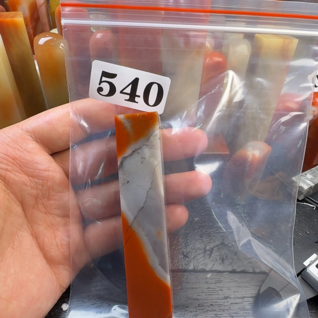 老挝石用****1ihkbnnnnnmm