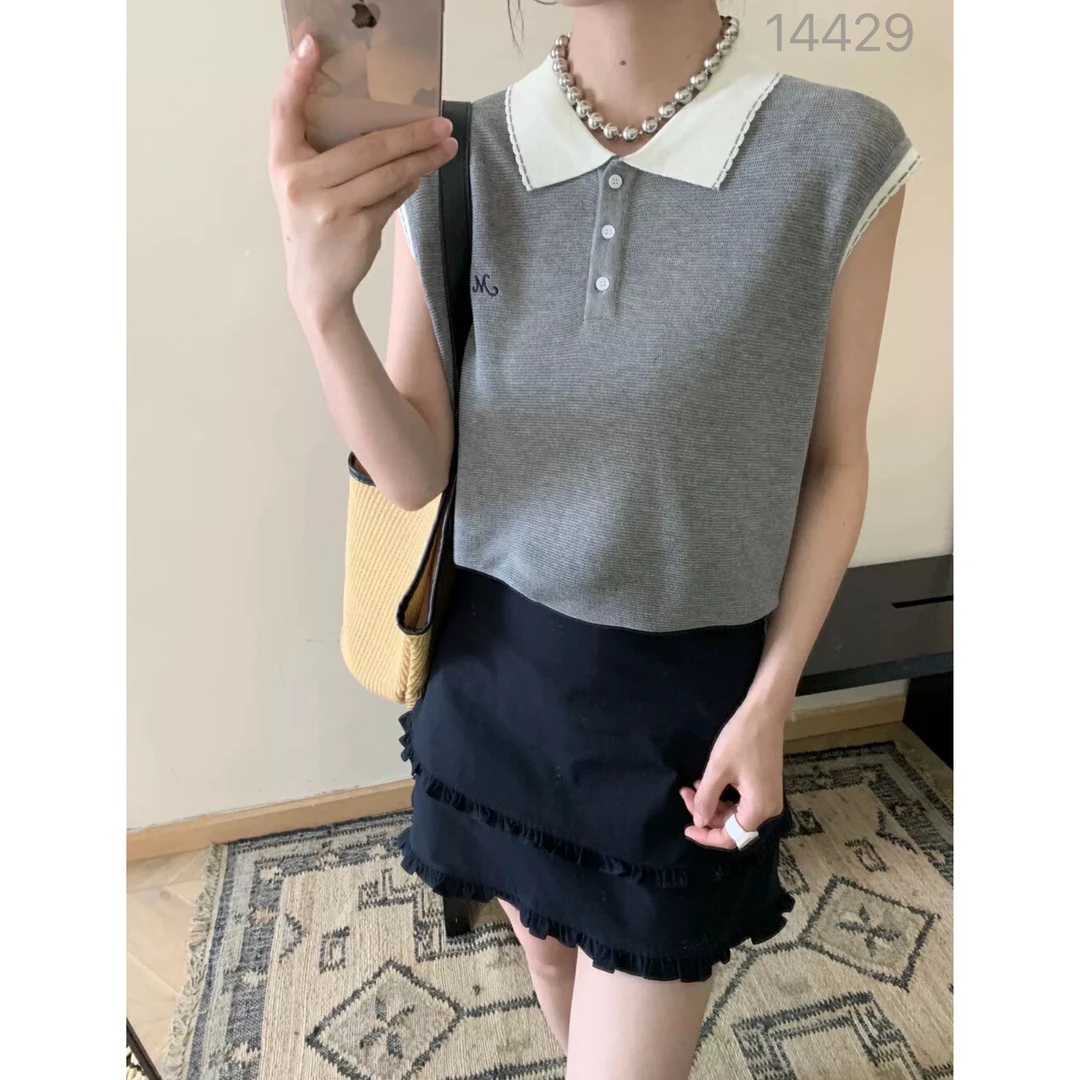 14429（部分无水洗唛，介意慎拍）SANFAN新款翻领撞色刺绣背心