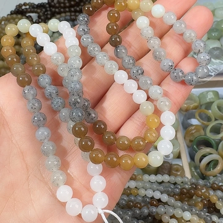 一****和田玉（糖玉）未镶嵌颈饰6mm拍2