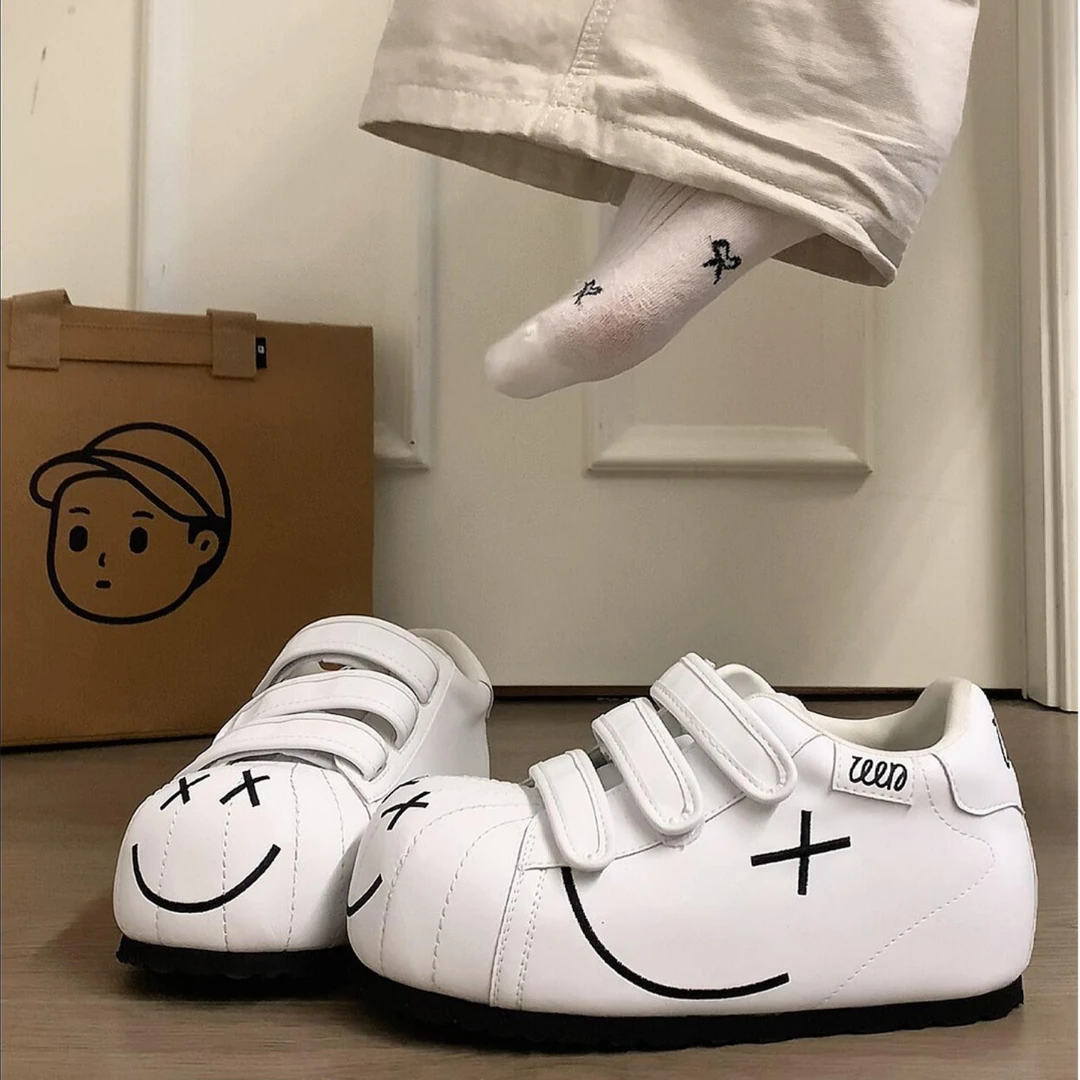 魔术贴面包大头鞋女2025新款厚底休闲百搭笑脸板鞋韩版运动小白鞋