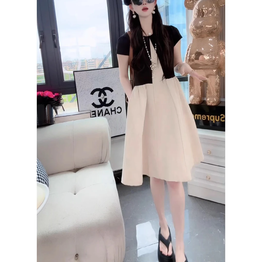 小个子优雅时尚淑女连衣裙夏季新款2025法式收腰小香风设计中长裙