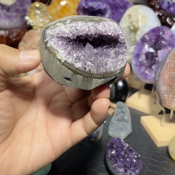 珠宝半成品水晶未镶嵌