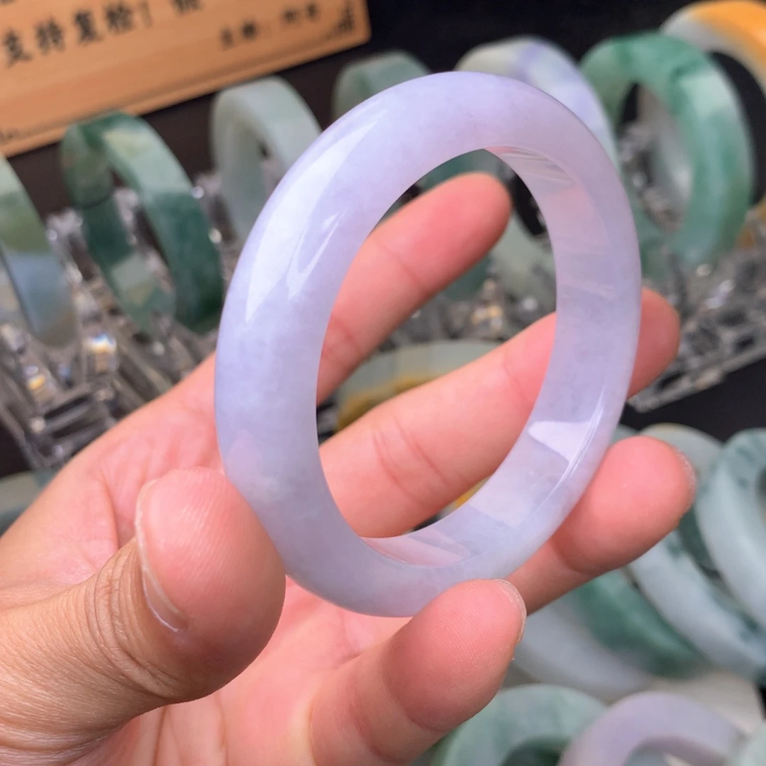 翡翠手镯未镶嵌手镯