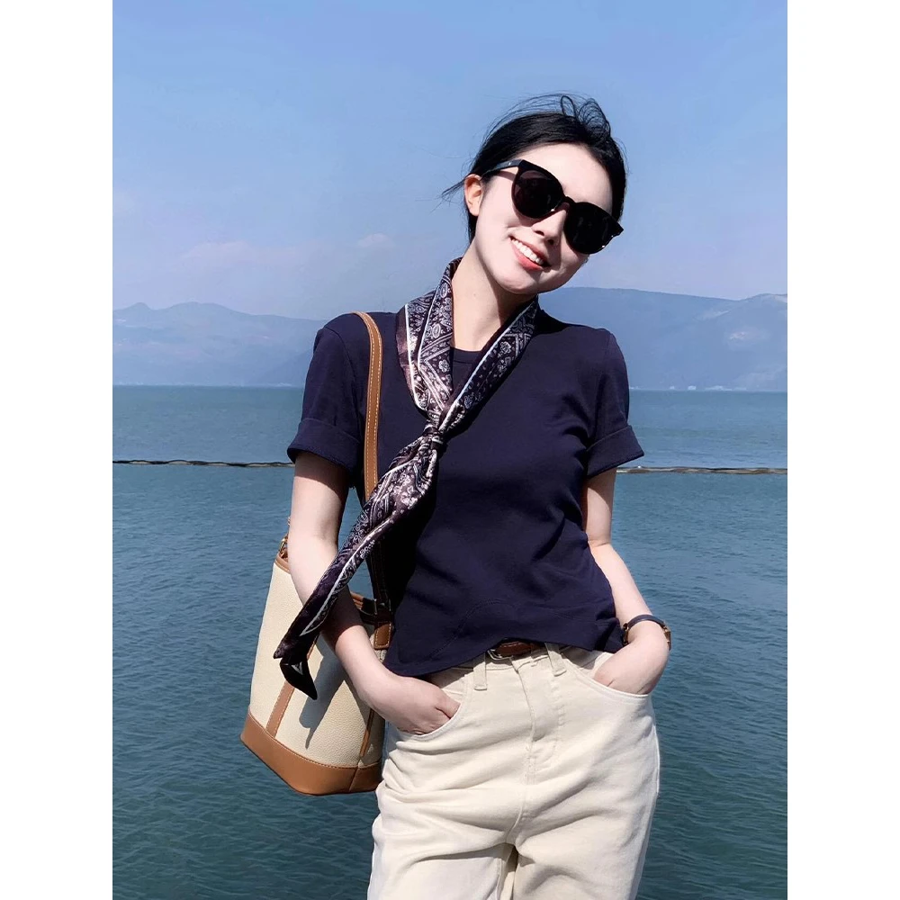 美式复古藏蓝色正肩短袖t恤女夏季设计感修身显瘦短款纯棉上衣薄