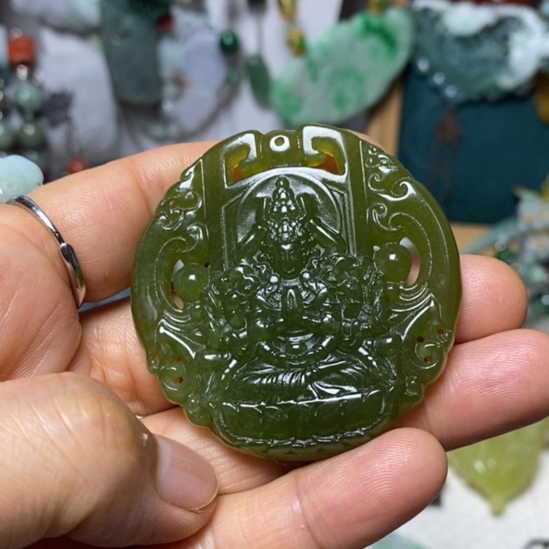 【闪购商品】翡翠吊坠(赠链)未镶嵌